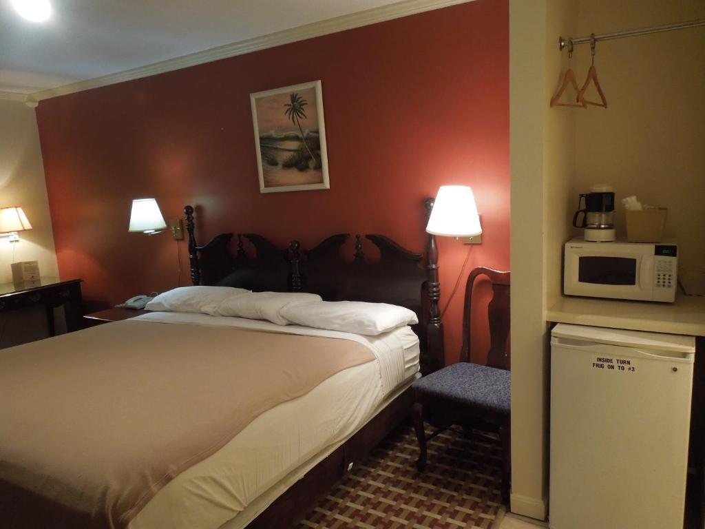 Wildwood Inn Florence Bagian luar foto